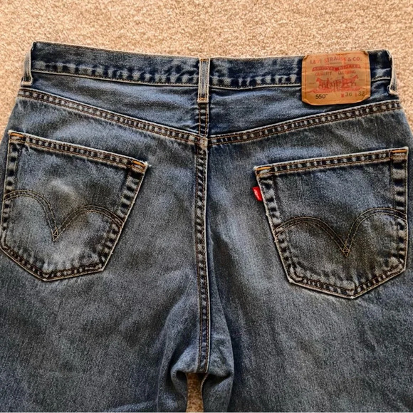 Levi’s Relaxed Fit 550 Jeans 100% Cotton - Picture 3 of 8